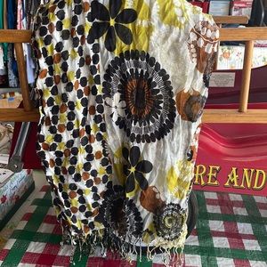 Vera Bradley scarf with lots of pretty colors